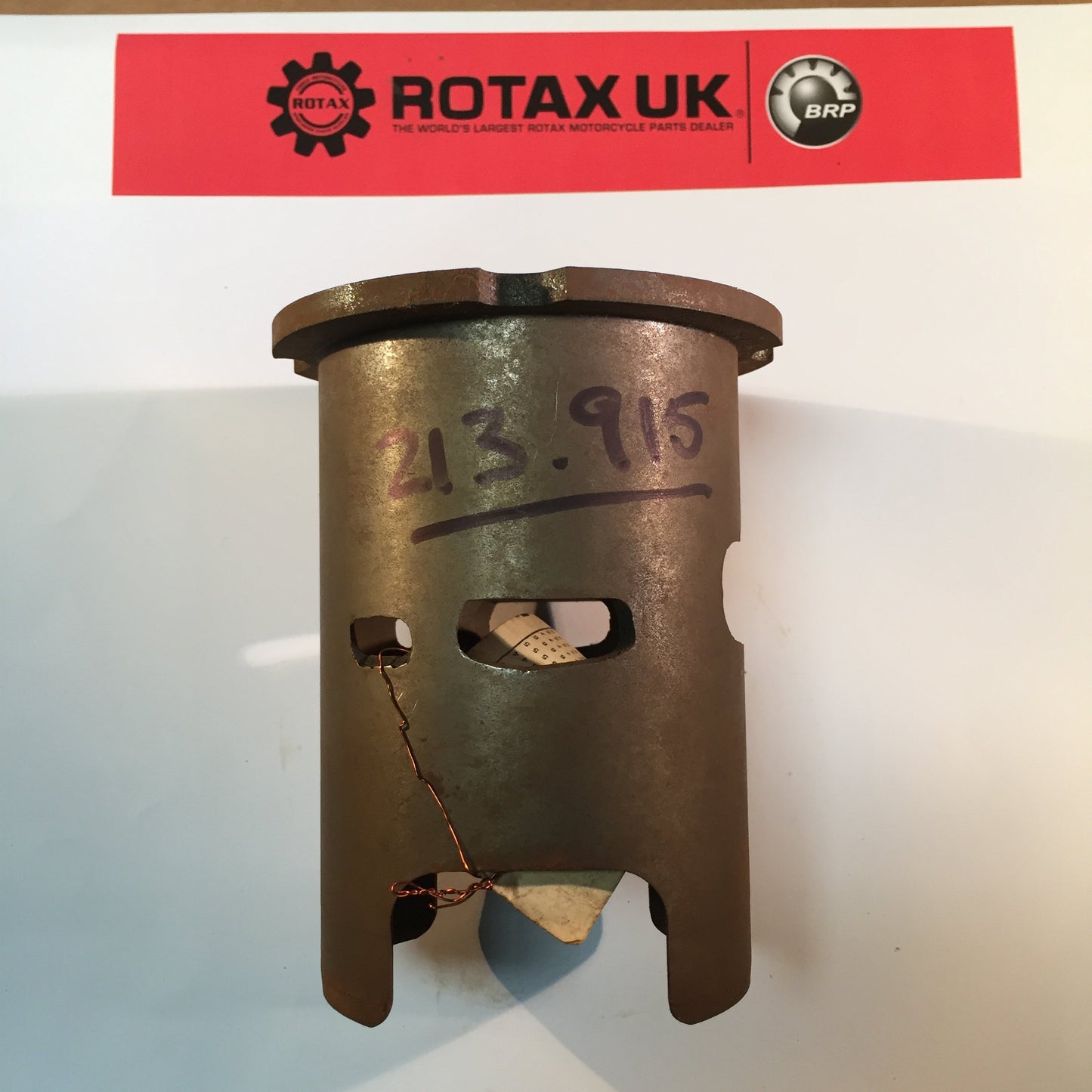 213915 - Liner 76mm for engine types: 280TL (early) - 886-270 Piston.