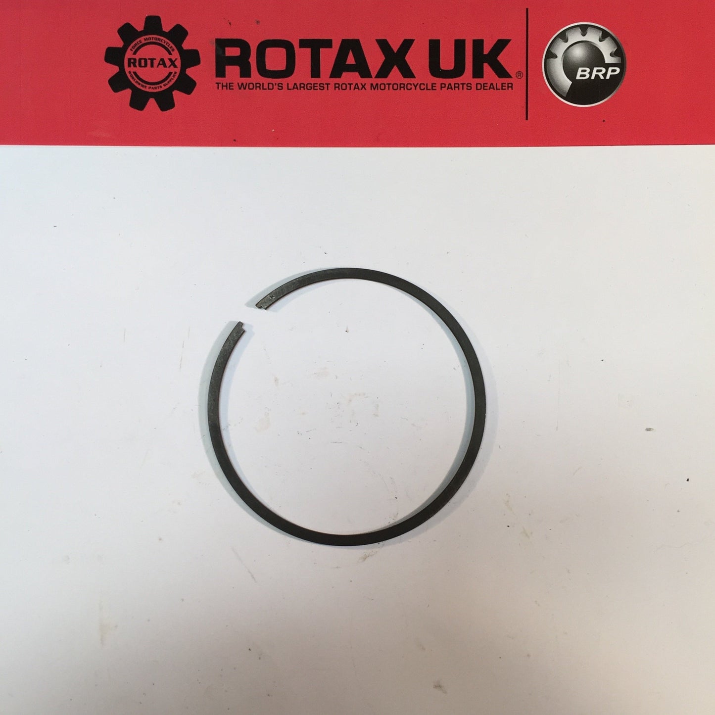 215157 - Piston Ring 74.50mm.