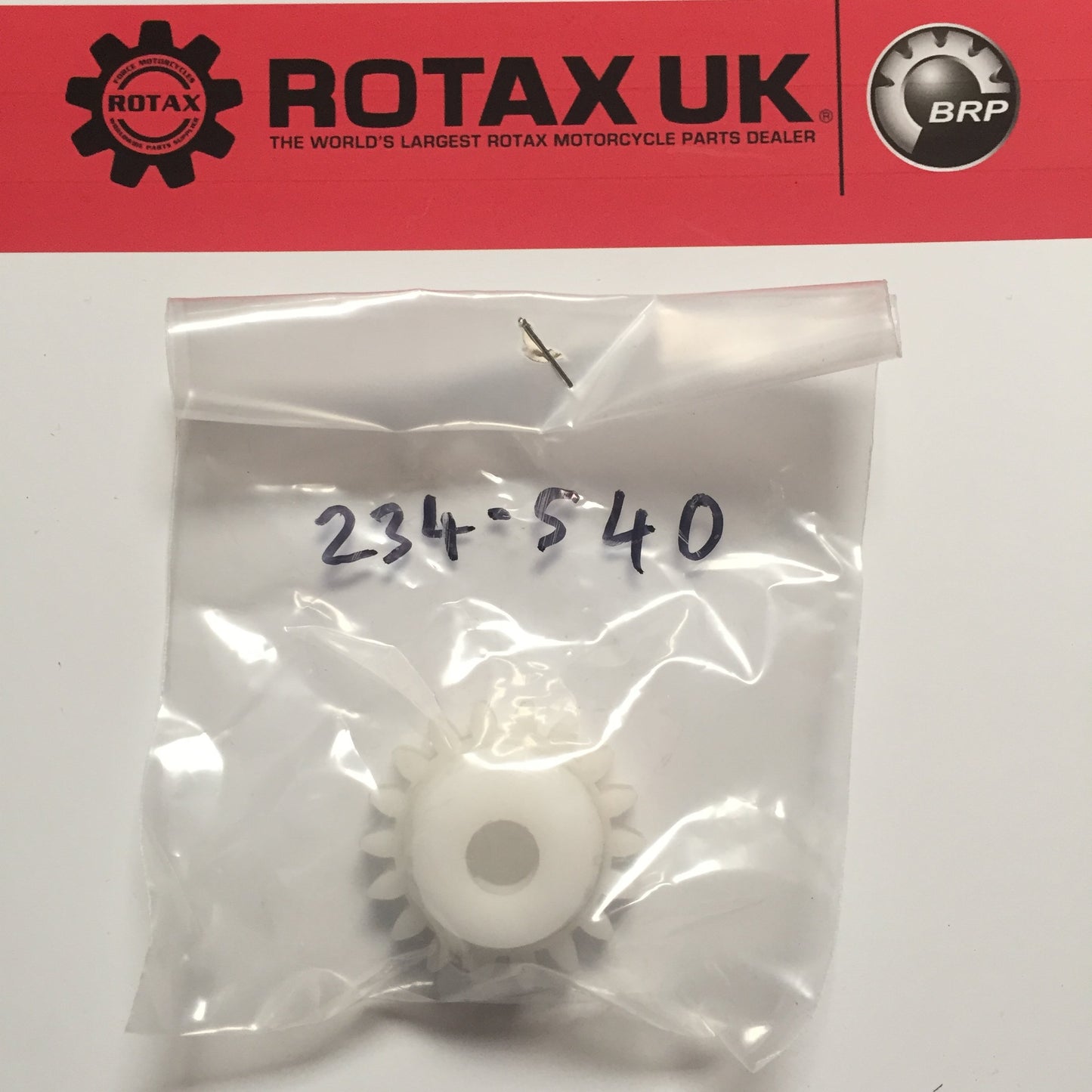 234540 - Water Pump Gear for engine types: 242, 282.