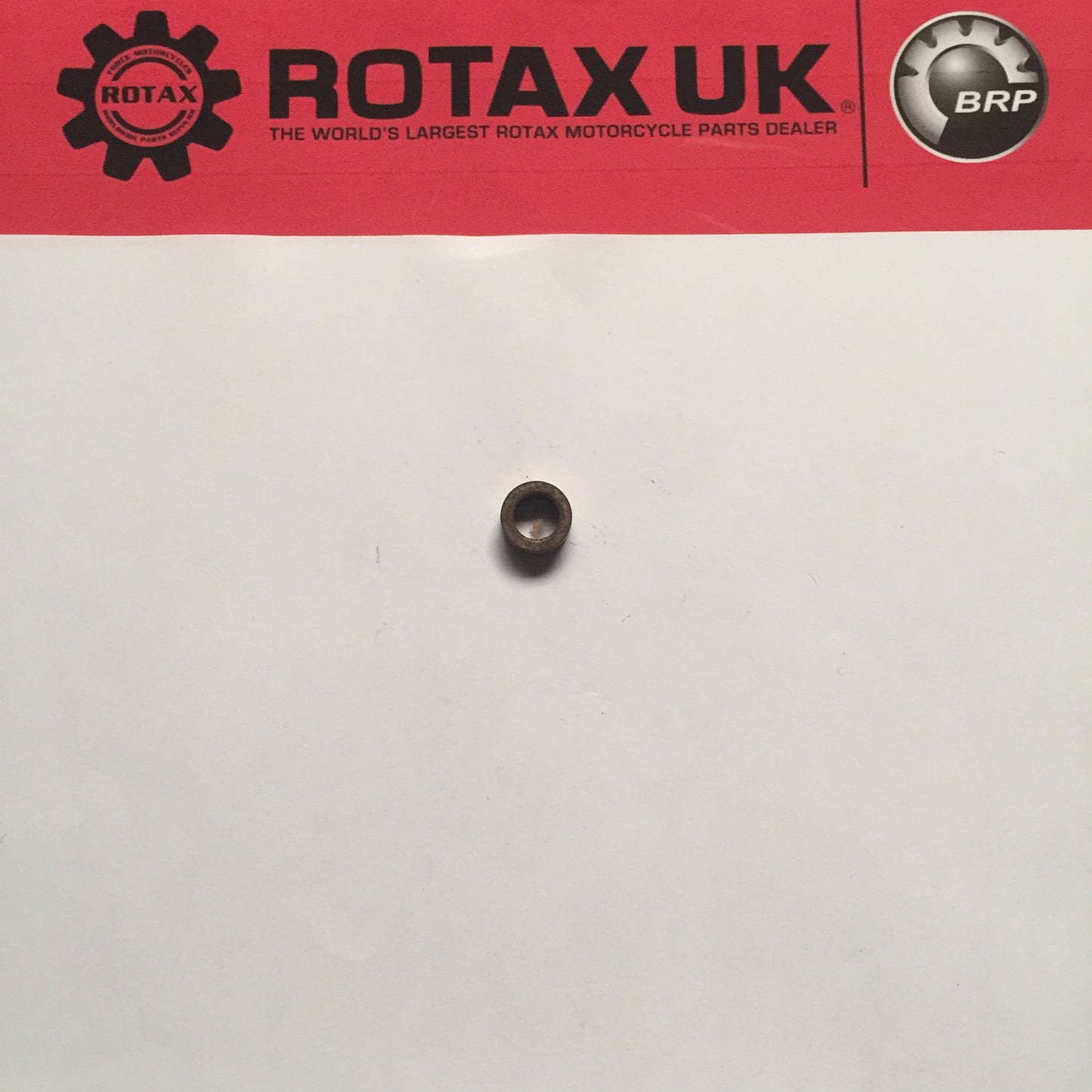 247700 - Spacer 6.4x10x5mm for engine types: 240, 280, 914.