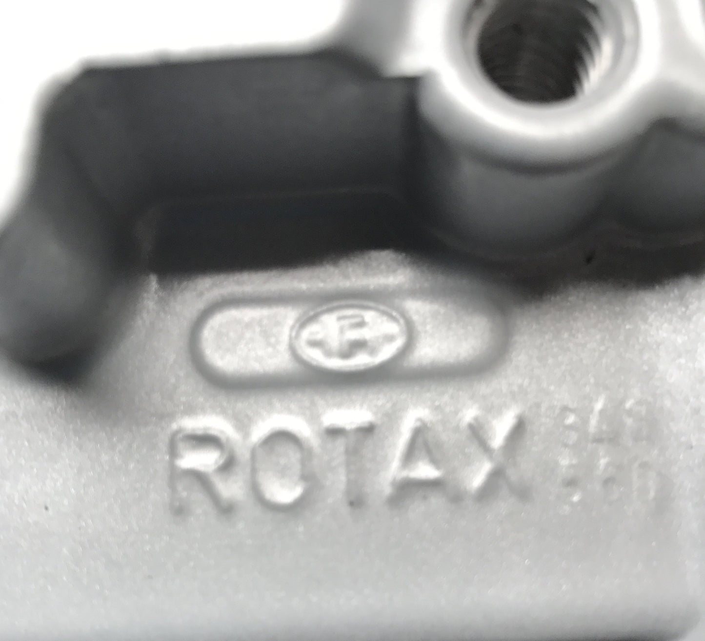 295439 - Crankcase Assy for engine types: 604.