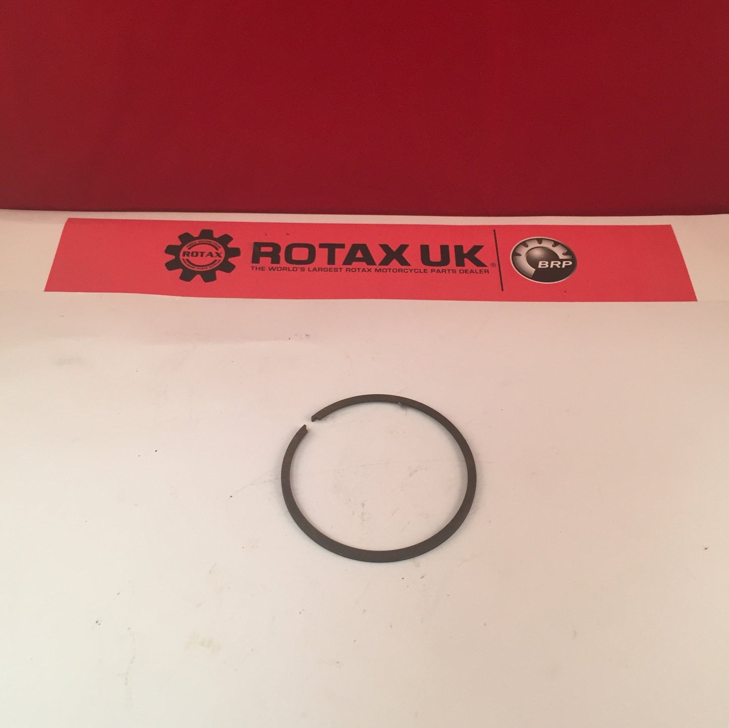 915732 - Piston Ring 54.5mm ETL for engine types: 124