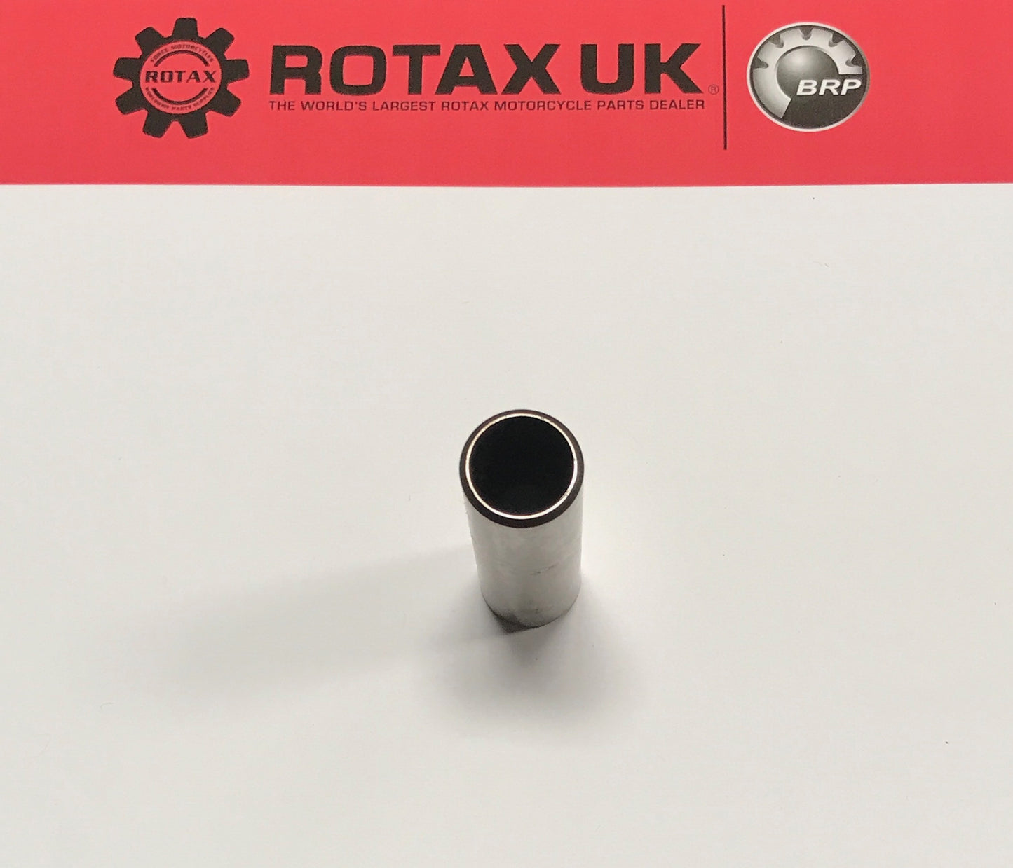 916187 - Piston Pin 18x11/15x58.7 for engine types: 237, 267, 454