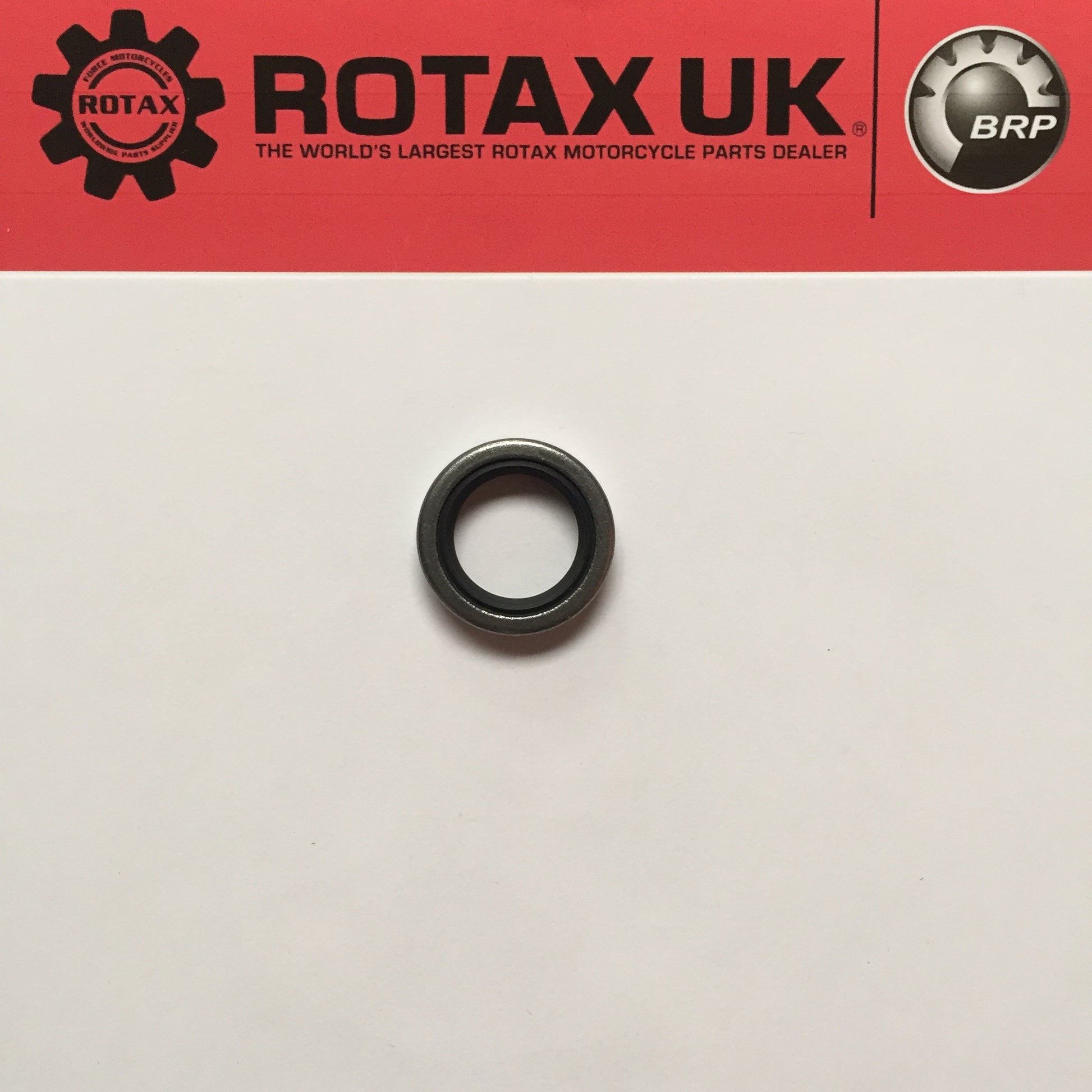 230355  - Kickstart Oil Seal 20x28x6mm for engine types: 100, 123, 127, 194, 240, 244, 280, 281, 282, 406, 655.