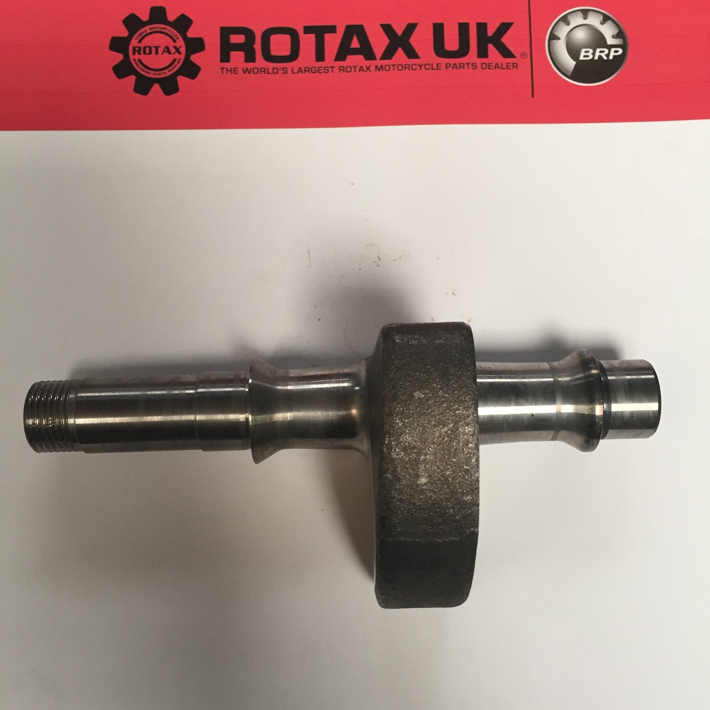 237880 - Shaft - Balance - Electric Start for engine types: 504, 506, 560, 604-E.