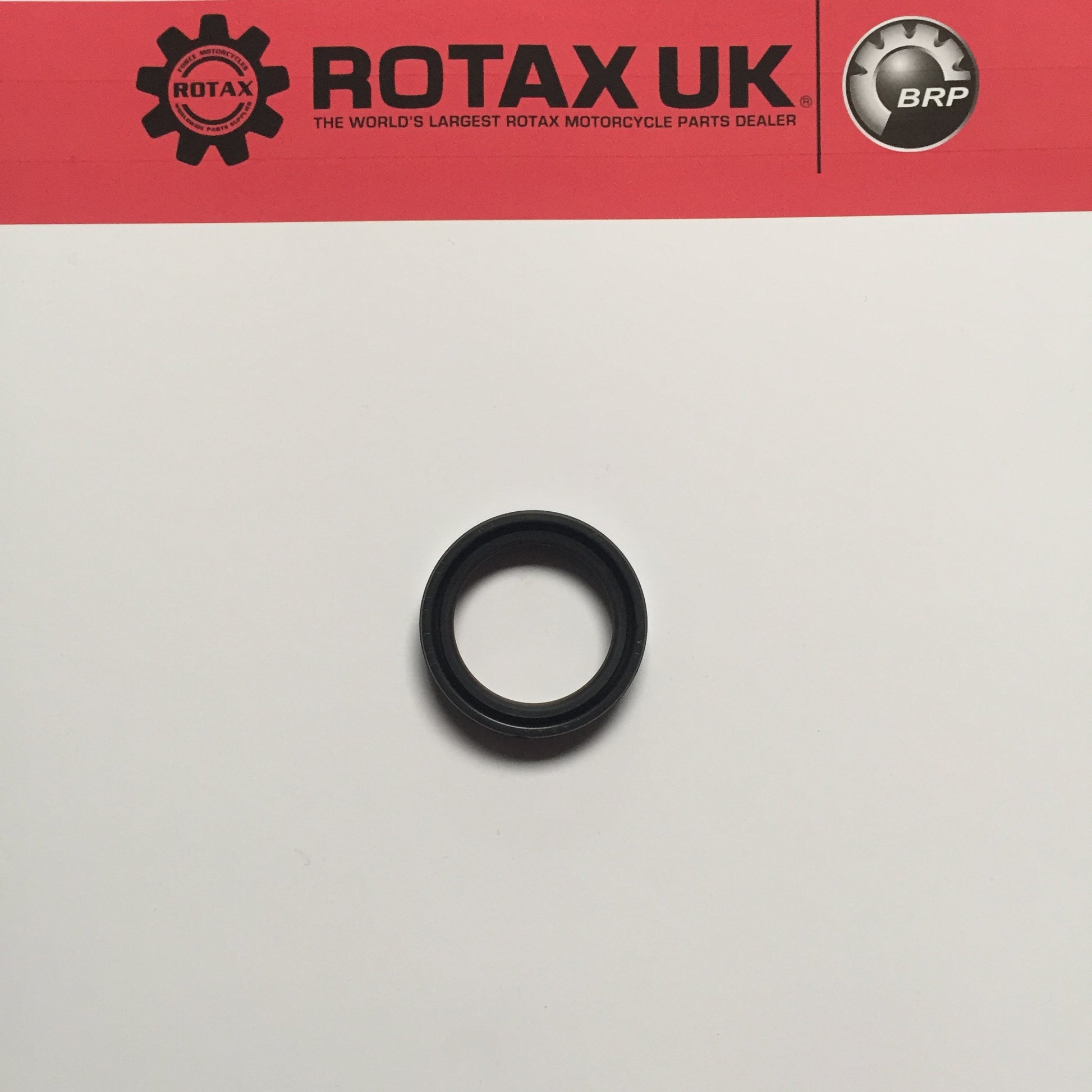 230425 - Oil Seal - 28x38x7mm for engine types: 122, 123, 125, 127, 129, 194, 237, 242, 244, 257, 267, 277, 280, 281, 282, 406, 779.