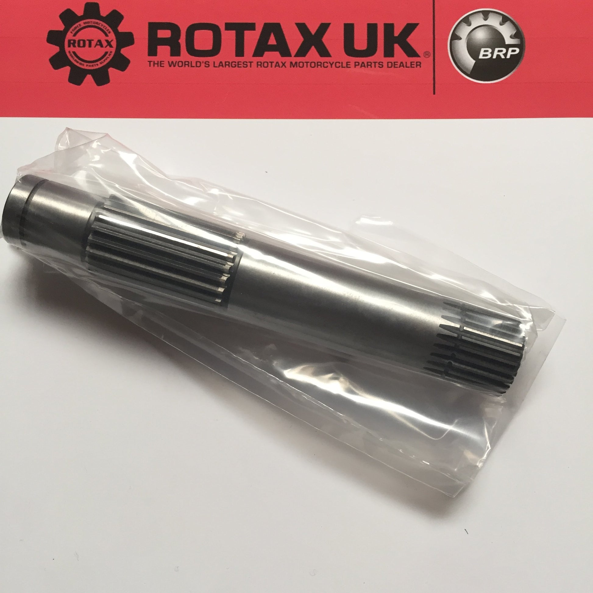 237647 - (was 237-645) - Oil Pump Shaft for engine types: 348, 504, 560, 604, 605.