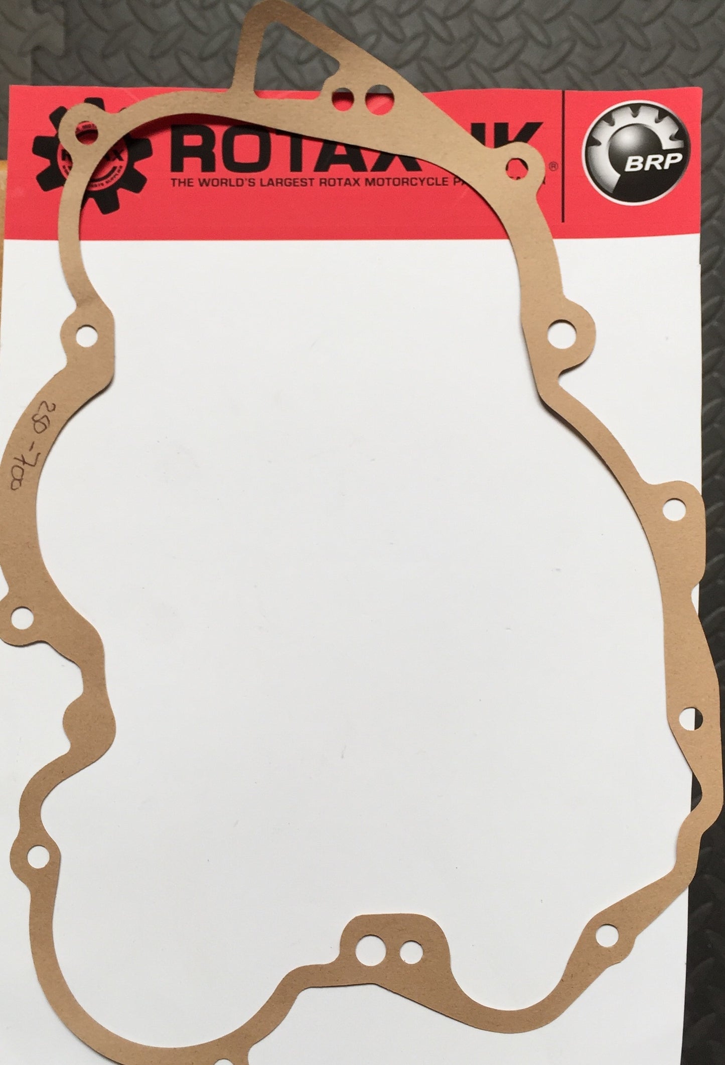 250700 - Clutch Cover Gasket for engine types: 257.