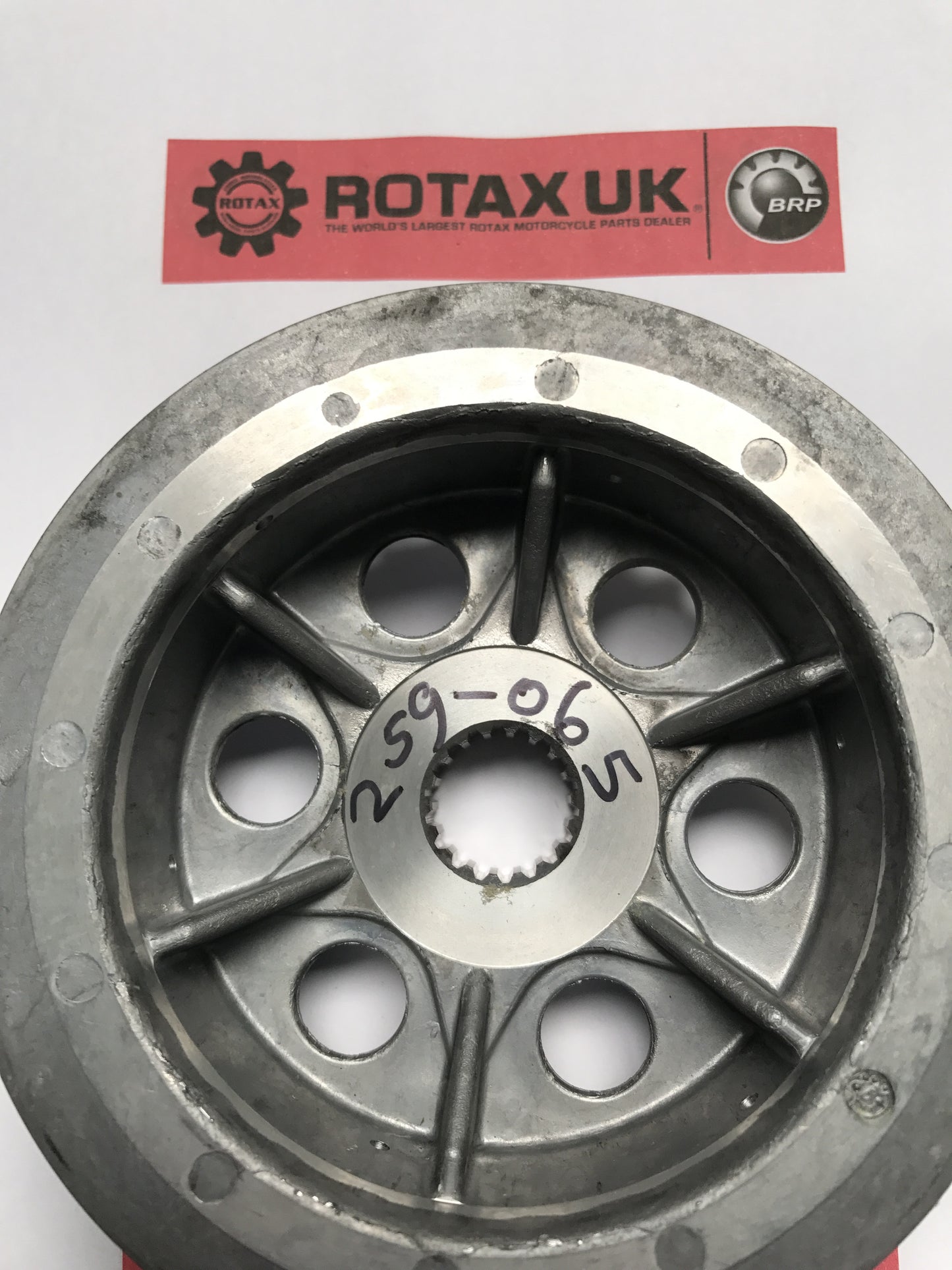 259-065 - Clutch Hub