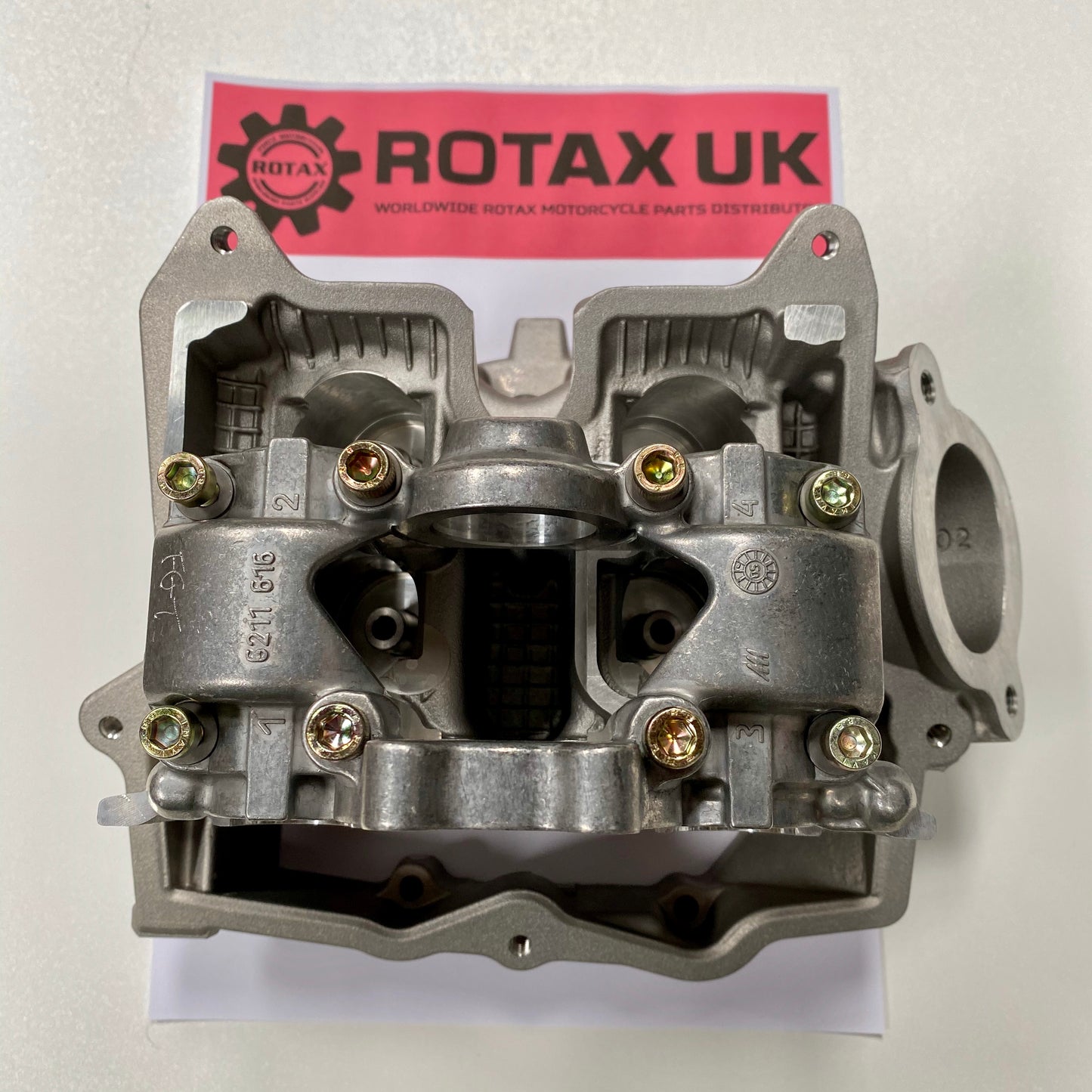 613-498 - Cylinder Head Assembly Rear