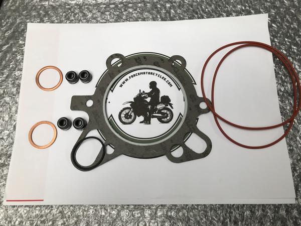Top End Gasket Set (iron liner) for engine type 504. This set includes:  2 x O Ring Valve Cover (230-860) 1 x Cylinder Head Gasket (230-832) 1 x O Ring Cylinder Head (230-020) 2 x Copper Exhaust Seal (230-080) 4 x Valve Stem Seal (230-810) 1 x Cylinder Base Gasket (230-820)
